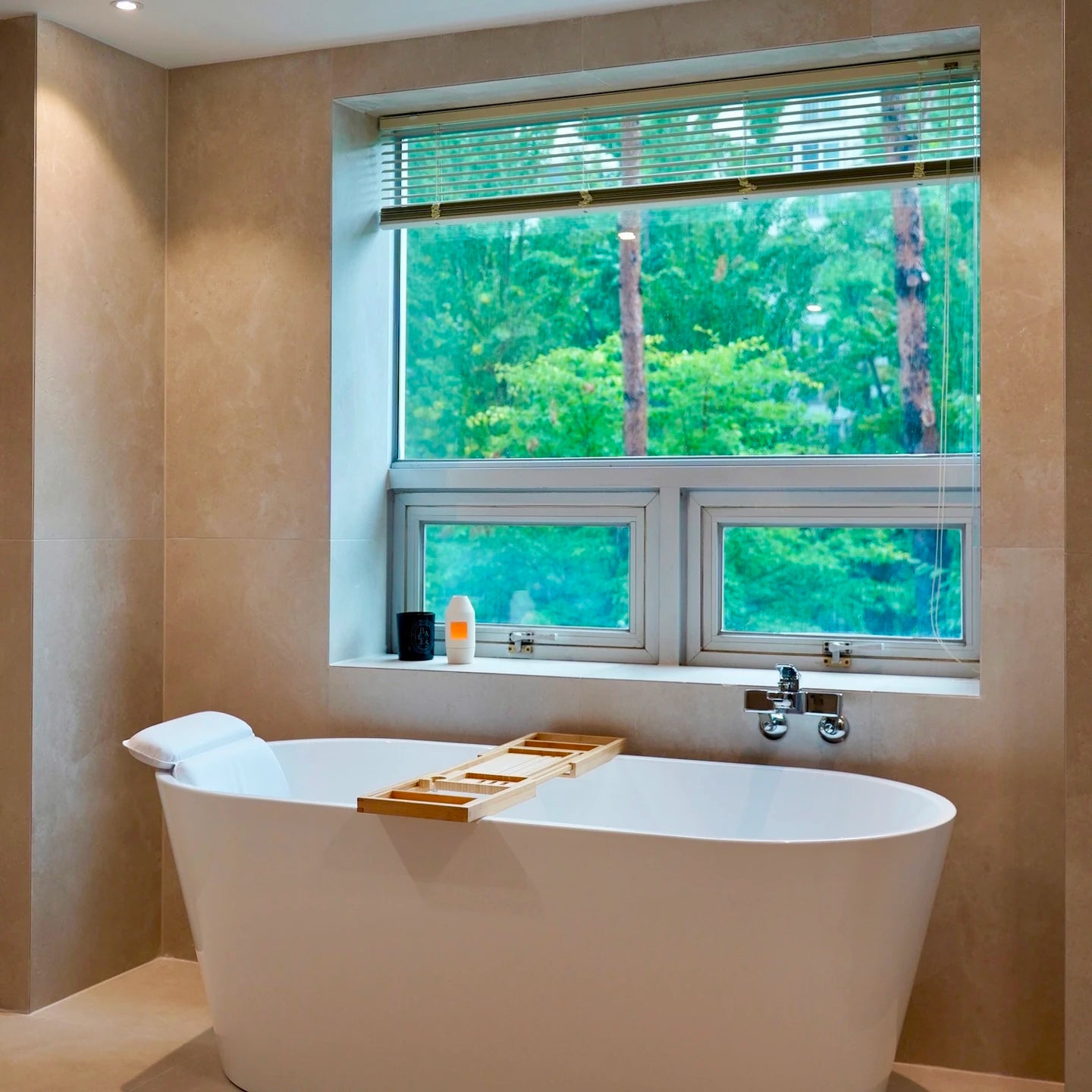 Private Korean Body Scrub — Yeonnam (Seshin, women-only)